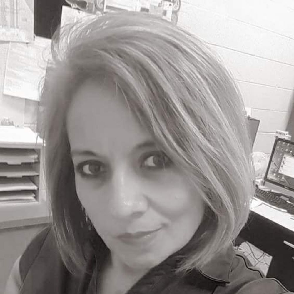 Meet your Posher, Maria